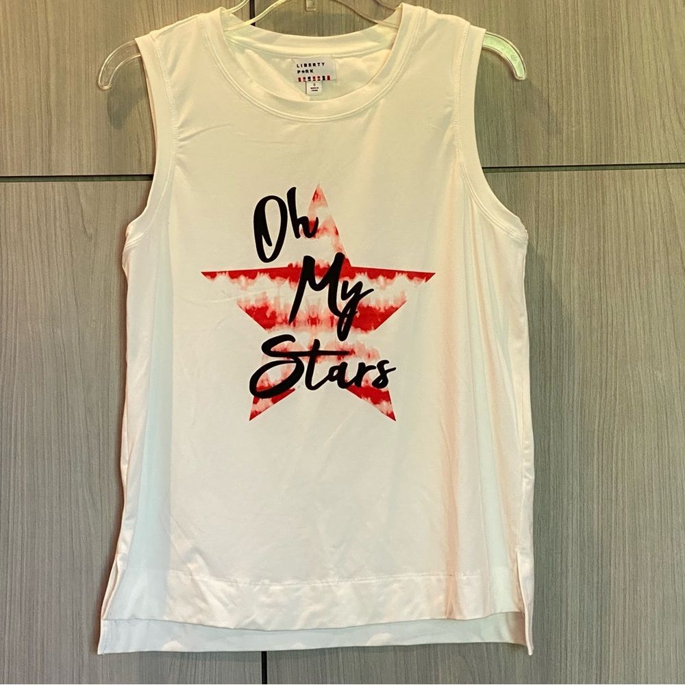 Liberty Park Cream Oh My Stars Sleeveless Shirt Size Small